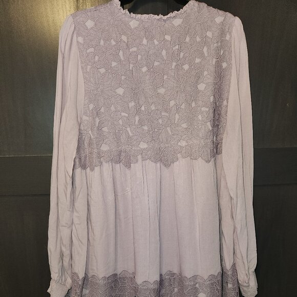 Women's Anthropologie Dress - Picture 2 of 5